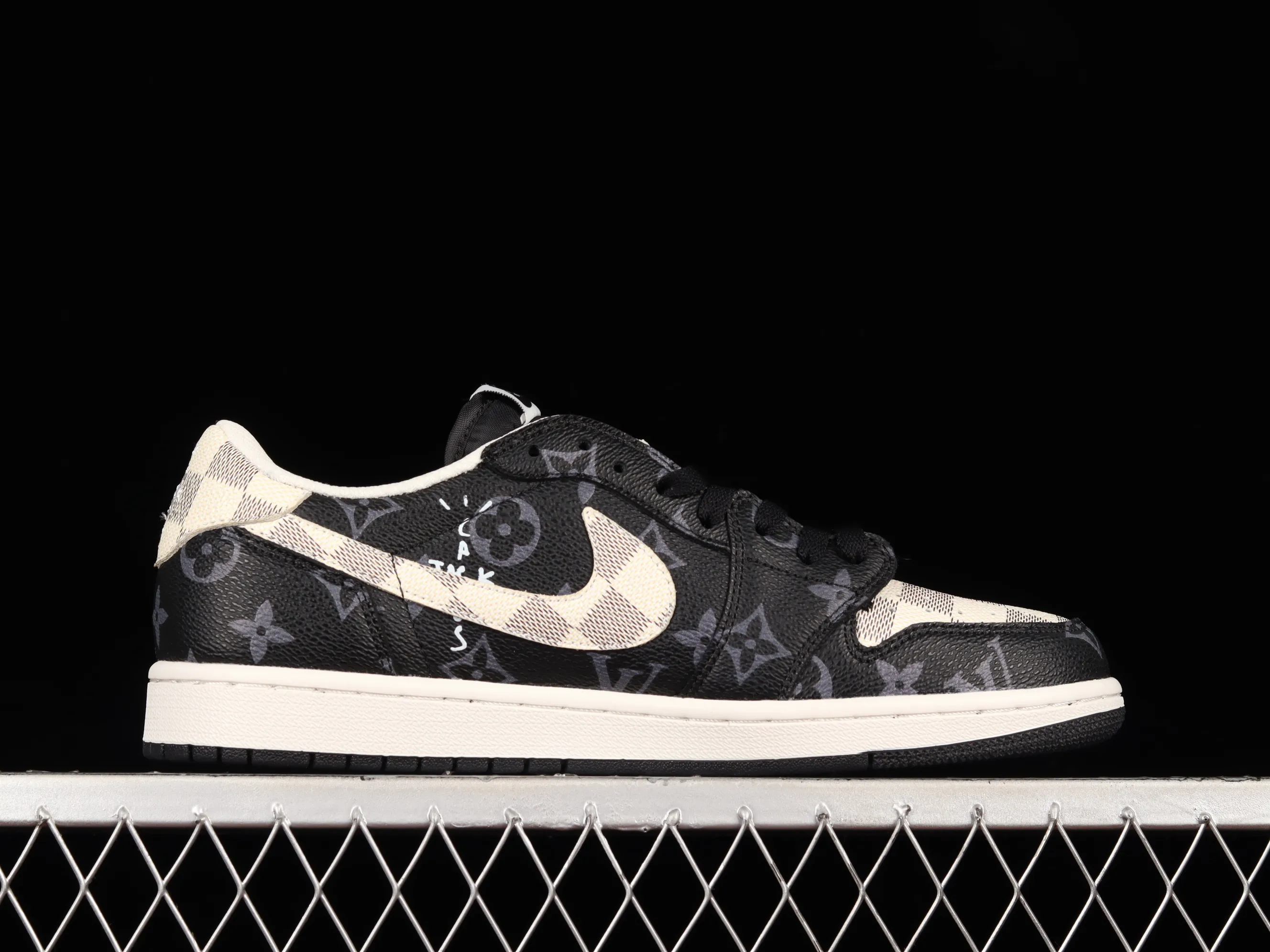 All categories Air Jordan Jordan series basketball shoes Air Jordan 1 Low Donkey brand x Travis Scott x Air Jordan 1 AJ1 Joe 1 lightning overhead low-top basketball shoes DM7866-512